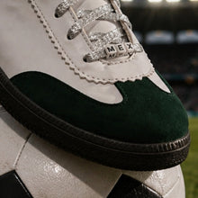 Cargar imagen en el visor de la galería, No Era Penal Sneaker